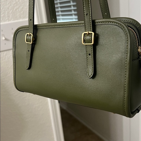 Coach Swing Zip - Olive - Picture 3 of 9